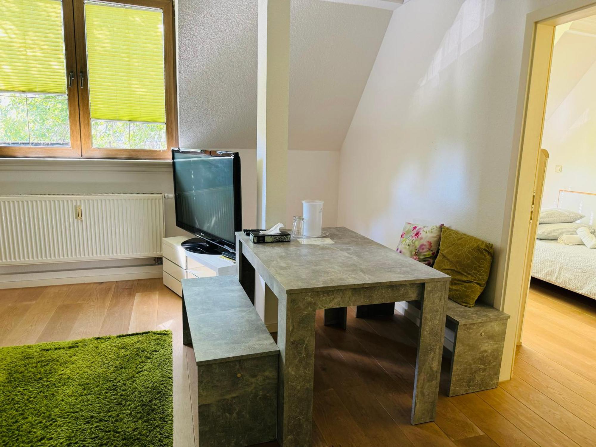 Neue Pfefferkiste Hostel *