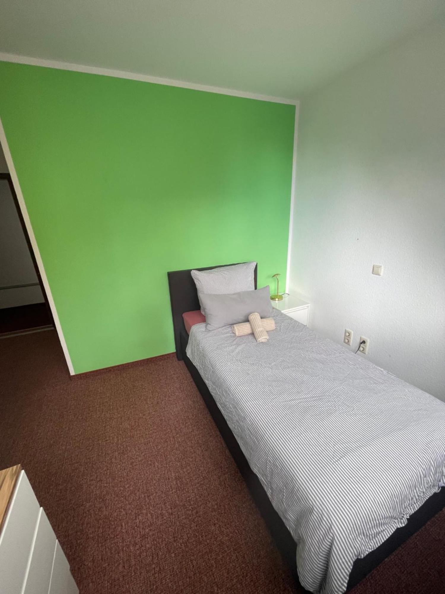 Neue Pfefferkiste Hostel *